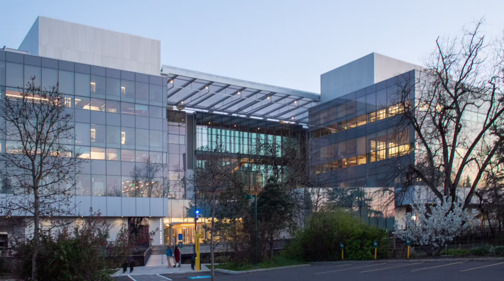 Phil and Penny Knight Campus for Accelerating Scientific Impact